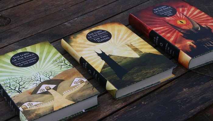 Книга для девочки 12 лет в подарок