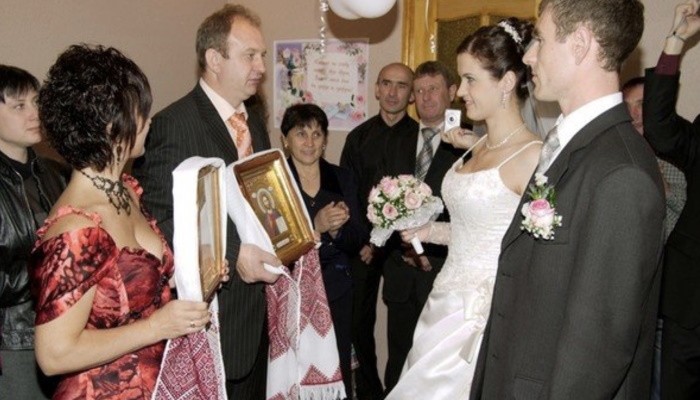 Можно ли дарить иконы